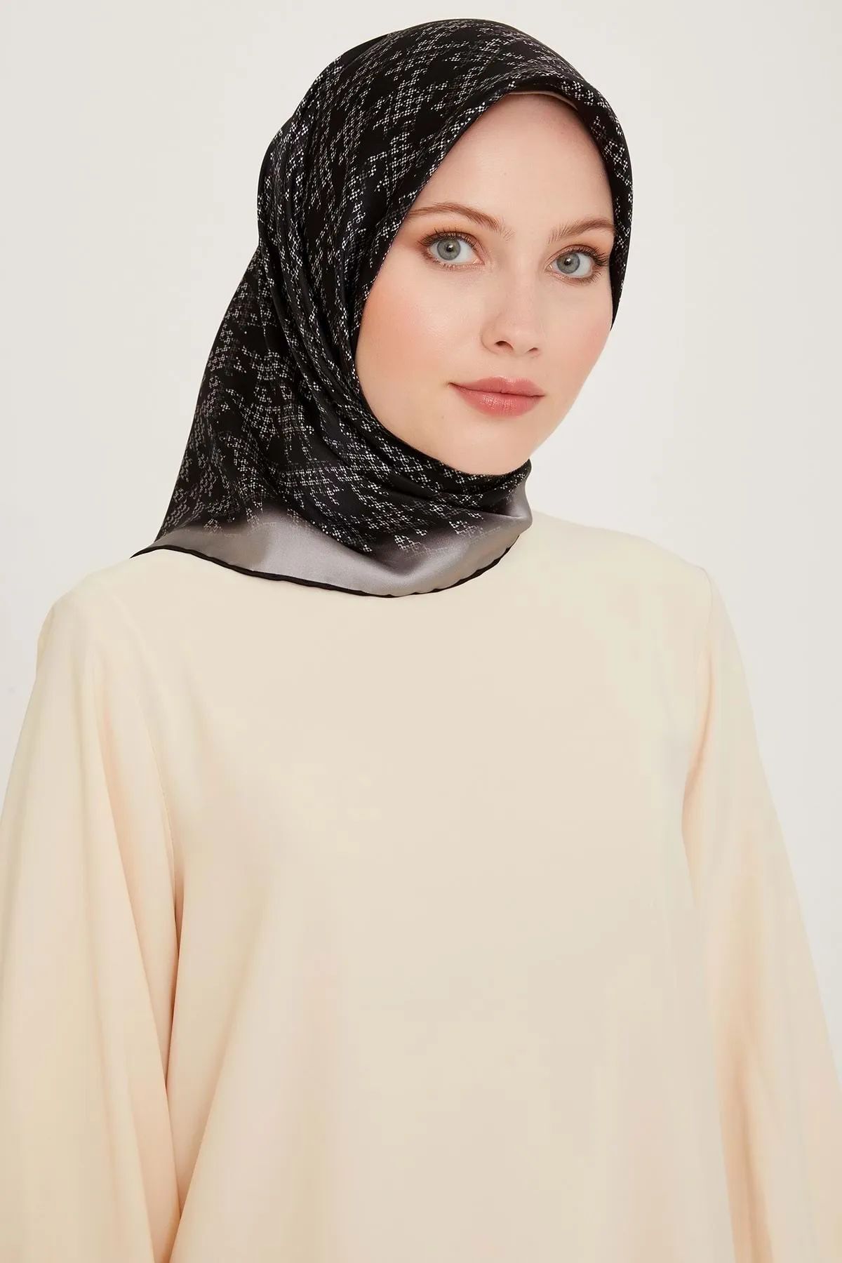ARMİNE TWİLL İPEK EŞARP 2025 KIŞ SEZONU 9239D02-82